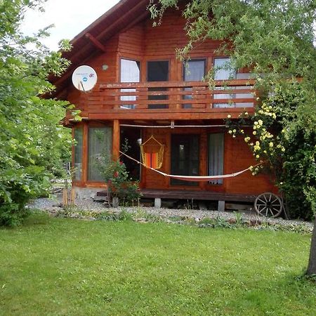 The Wooden House Villa Moldoveneşti Exteriör bild