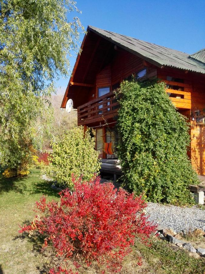 The Wooden House Villa Moldoveneşti Exteriör bild