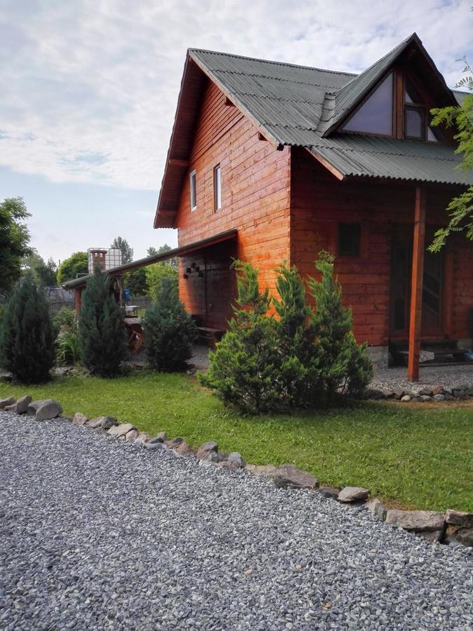 The Wooden House Villa Moldoveneşti Exteriör bild